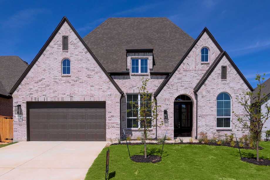 Plan 216 - Briggs Ranch: San Antonio, Texas - Highland Homes