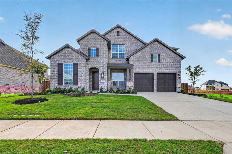 Plan 246H - Star Trail: 65ft. lots: Prosper, Texas - Highland Homes