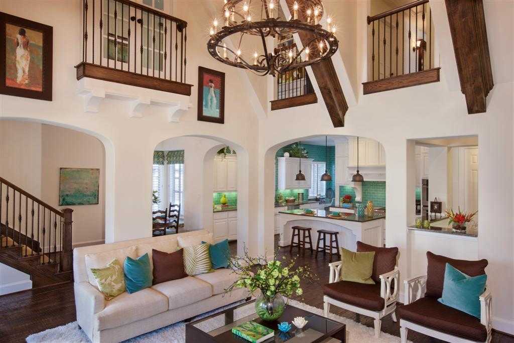 Family Room And Kitchen