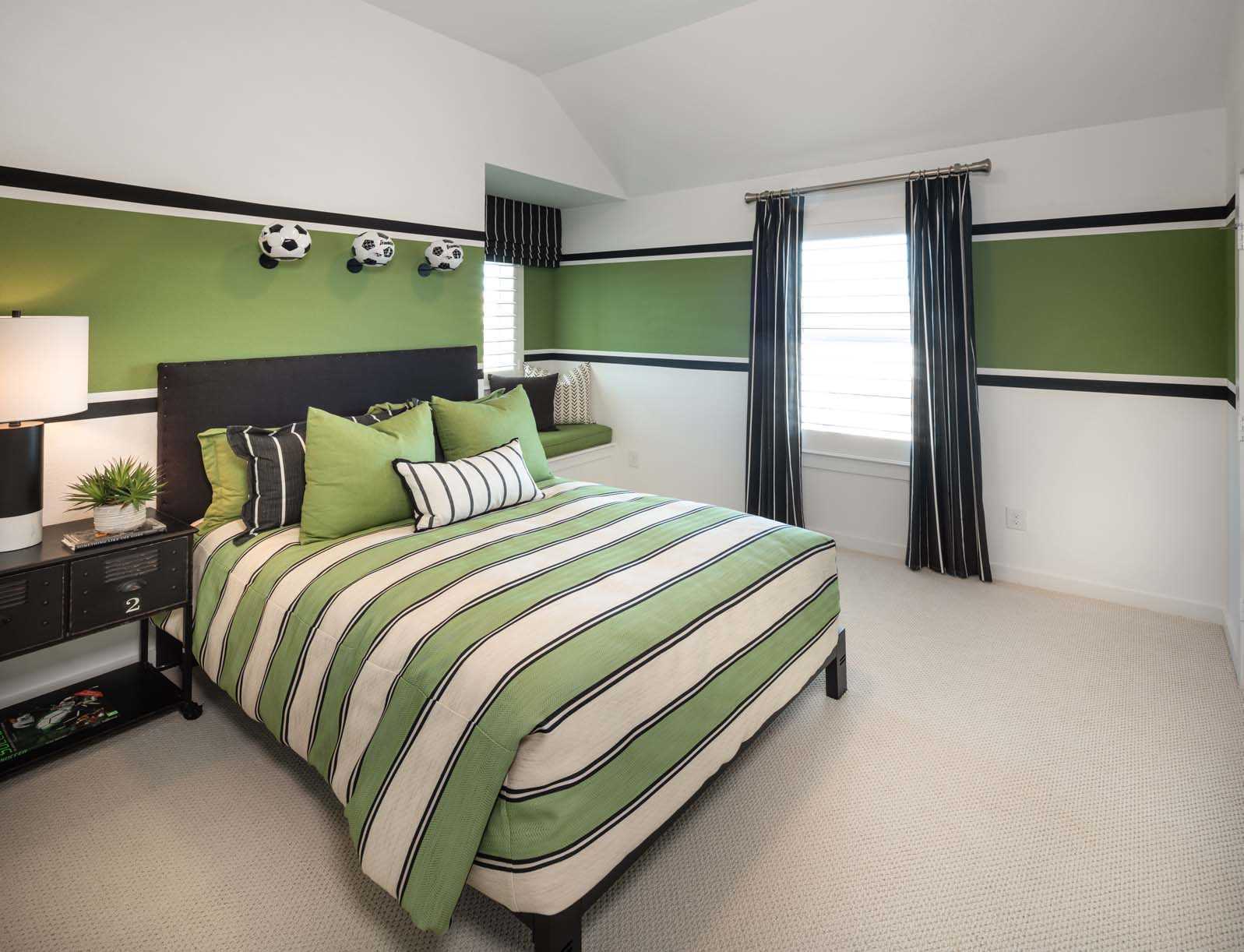 Secondary Bedroom