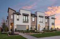 Bridgeland Central: The Cottages por Highland Homes en Houston Texas