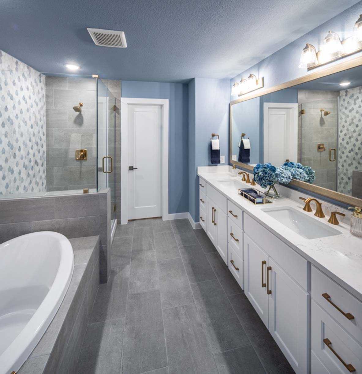 Flex Gen Suite Bathroom