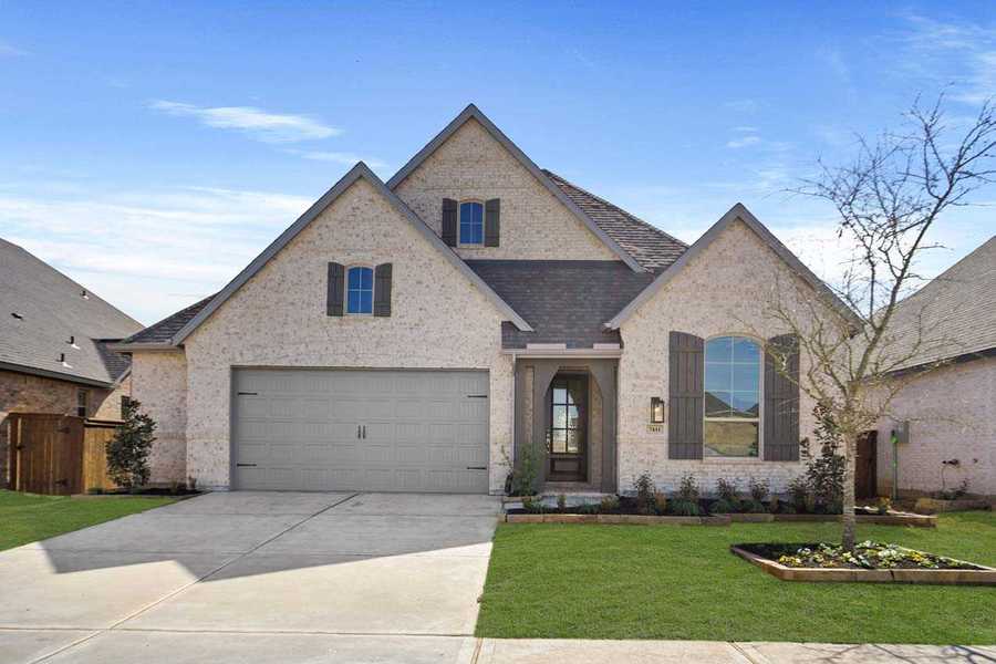Plan Kingston by Highland Homes in Houston TX