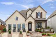Walsh: Artisan Series - 50' lots por Highland Homes en Fort Worth Texas