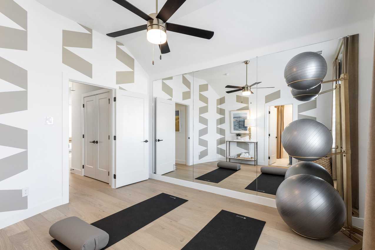 Secondary Bedroom