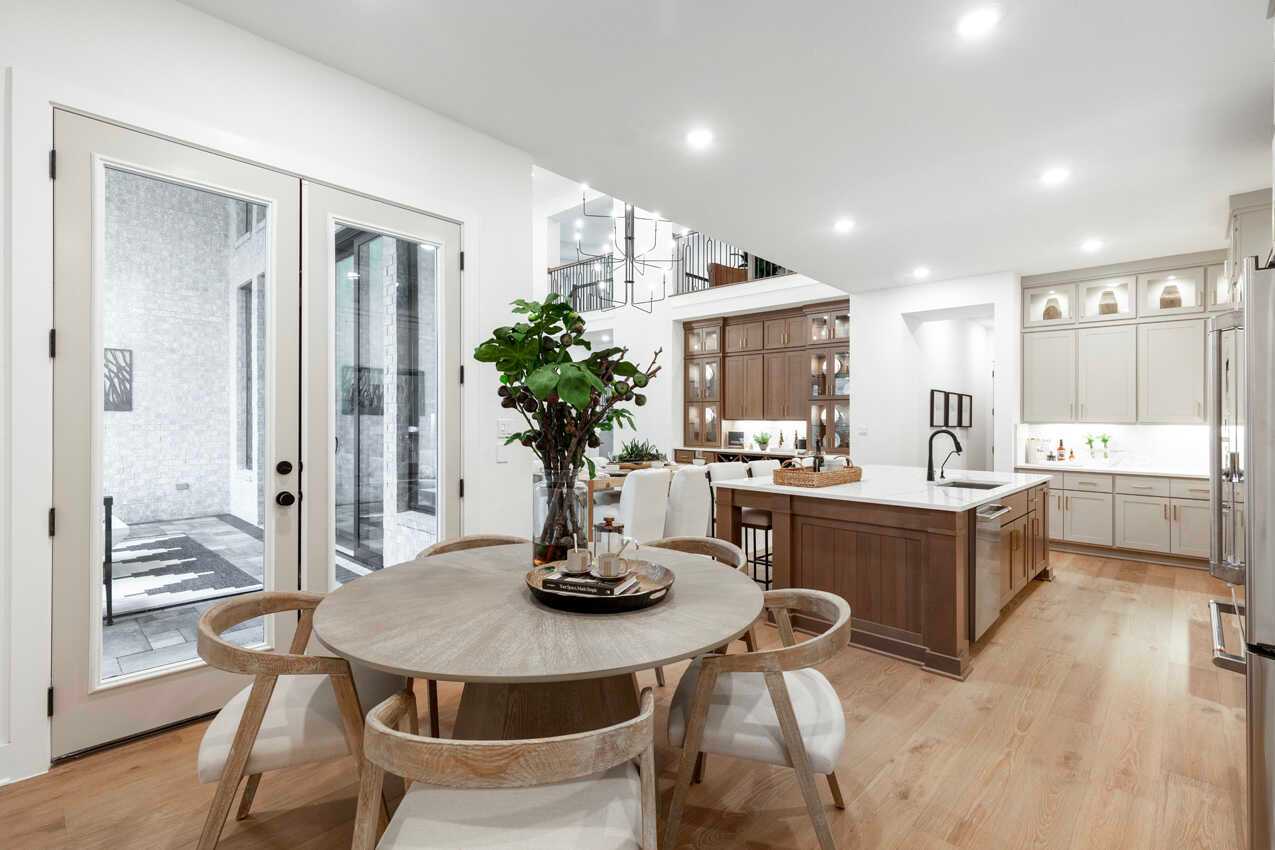 Breakfast Nook