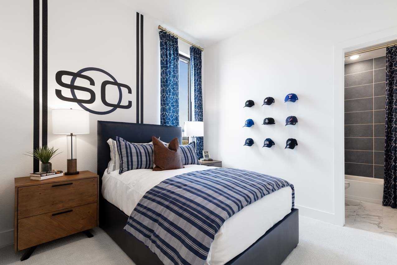 Secondary Bedroom
