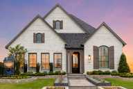 Trinity Falls por Highland Homes en Dallas Texas