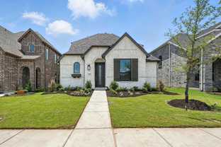 Plan Greyton - Trinity Falls: Artisan Series - 40' lots: McKinney, Texas - Highland Homes