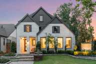 The Highlands por Highland Homes en Houston Texas