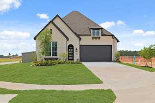 Plan Newport - ARTAVIA: 50ft. lots: Conroe, Texas - Highland Homes