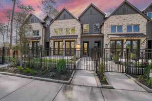 Plan Berkley - Woodforest Townhomes: Townhomes: The Patios: Montgomery, Texas - Highland Homes