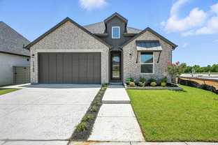 Plan Bentley - Treeline: Justin, Texas - Highland Homes