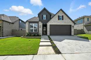 Plan McLaren - Treeline: Justin, Texas - Highland Homes