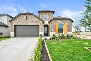 Plan Davenport - Alsatian Oaks: 50ft. lots: Castroville, Texas - Highland Homes