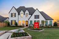 Briarley por Highland Homes en Houston Texas