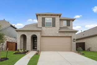 Plan Lyndhurst - Meridiana: 40ft. lots: Manvel, Texas - Highland Homes