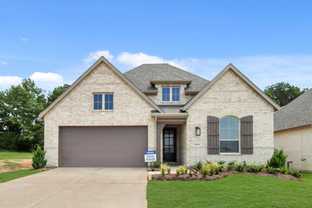 Plan Newport - Emory Glen: Magnolia, Texas - Highland Homes