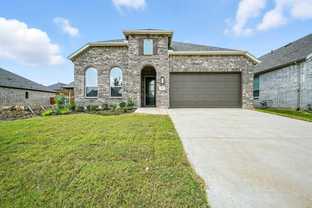 Plan Amberley - Gateway Village - The Reserve: 50ft. lots: Denison, Texas - Highland Homes