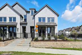 Walsh: Townhomes - The Patios - Aledo, TX