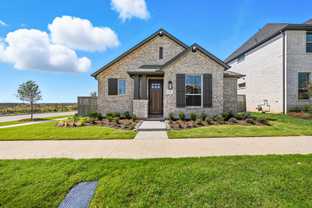 Plan Greyton - Pecan Square: 40ft. lots: Northlake, Texas - Highland Homes