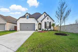 Plan Kingston - Trinity Falls: McKinney, Texas - Highland Homes