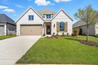 Plan Newport - Trinity Falls: McKinney, Texas - Highland Homes