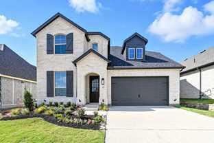 Plan Richmond - Pecan Square: 50ft. lots: Northlake, Texas - Highland Homes