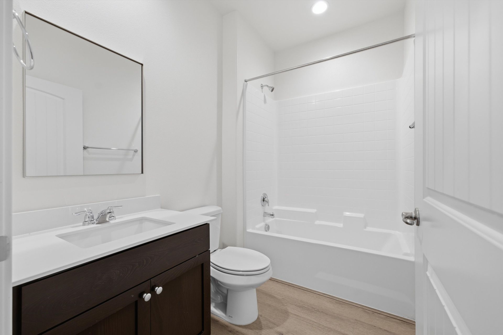 Plan 4 Bathroom 3