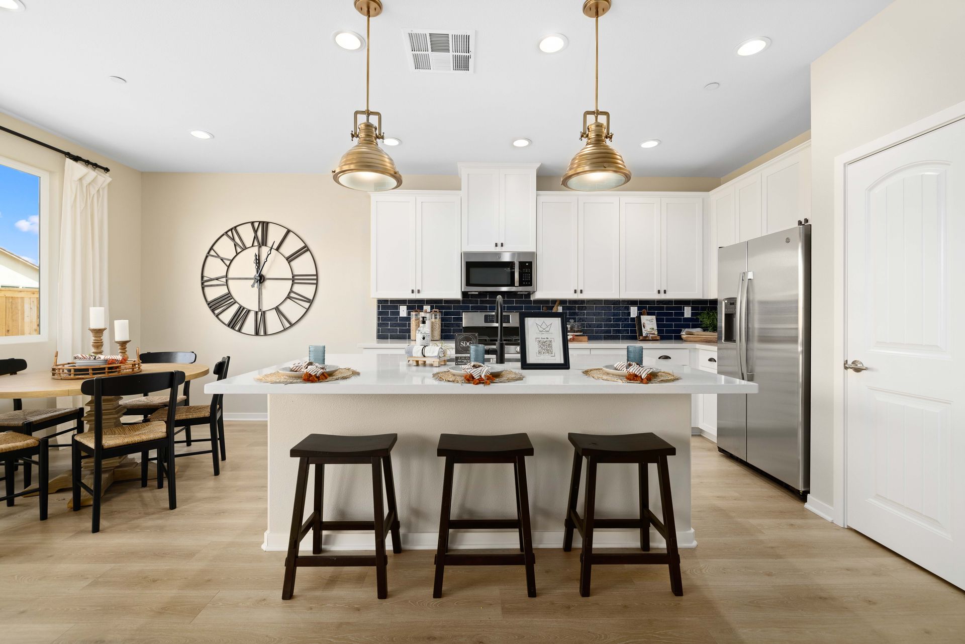 Plan 2 Interior