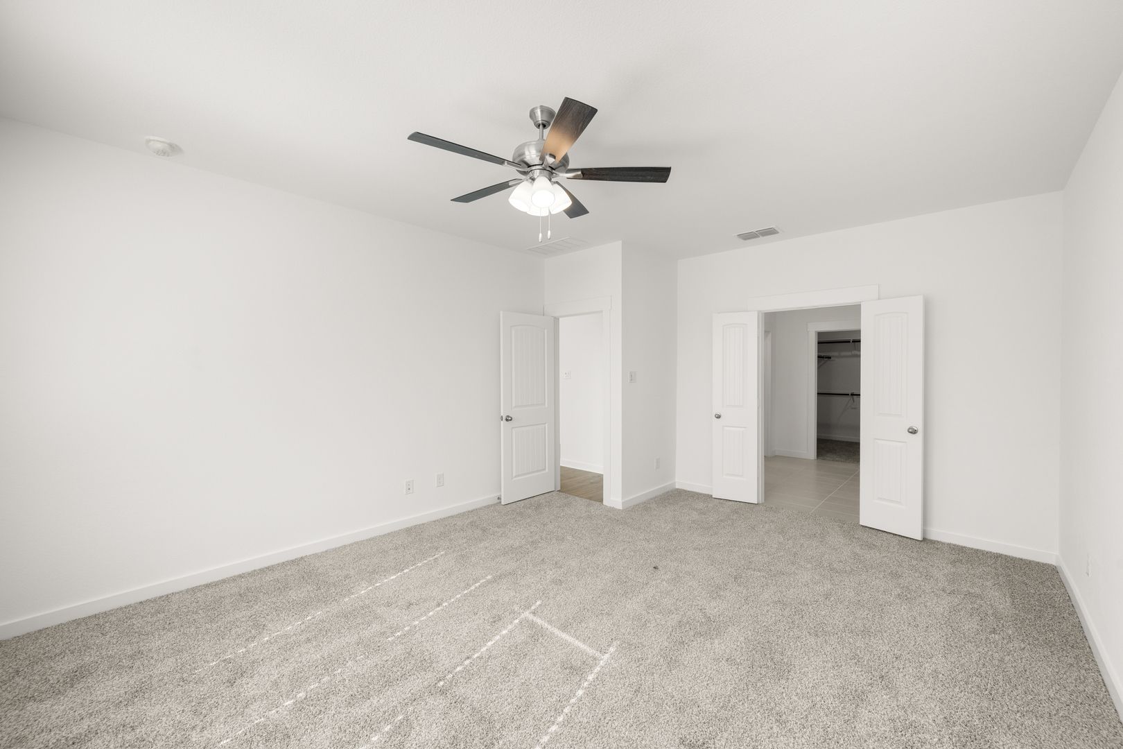 21_6937 Freight Train- Primary Suite-2