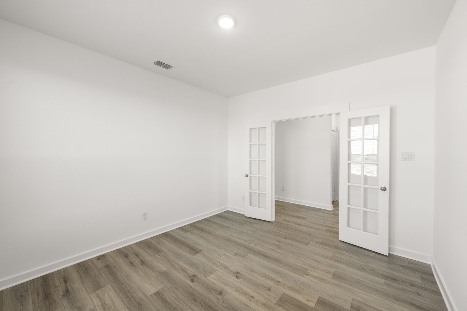 11_6937 Freight Train- Study-2