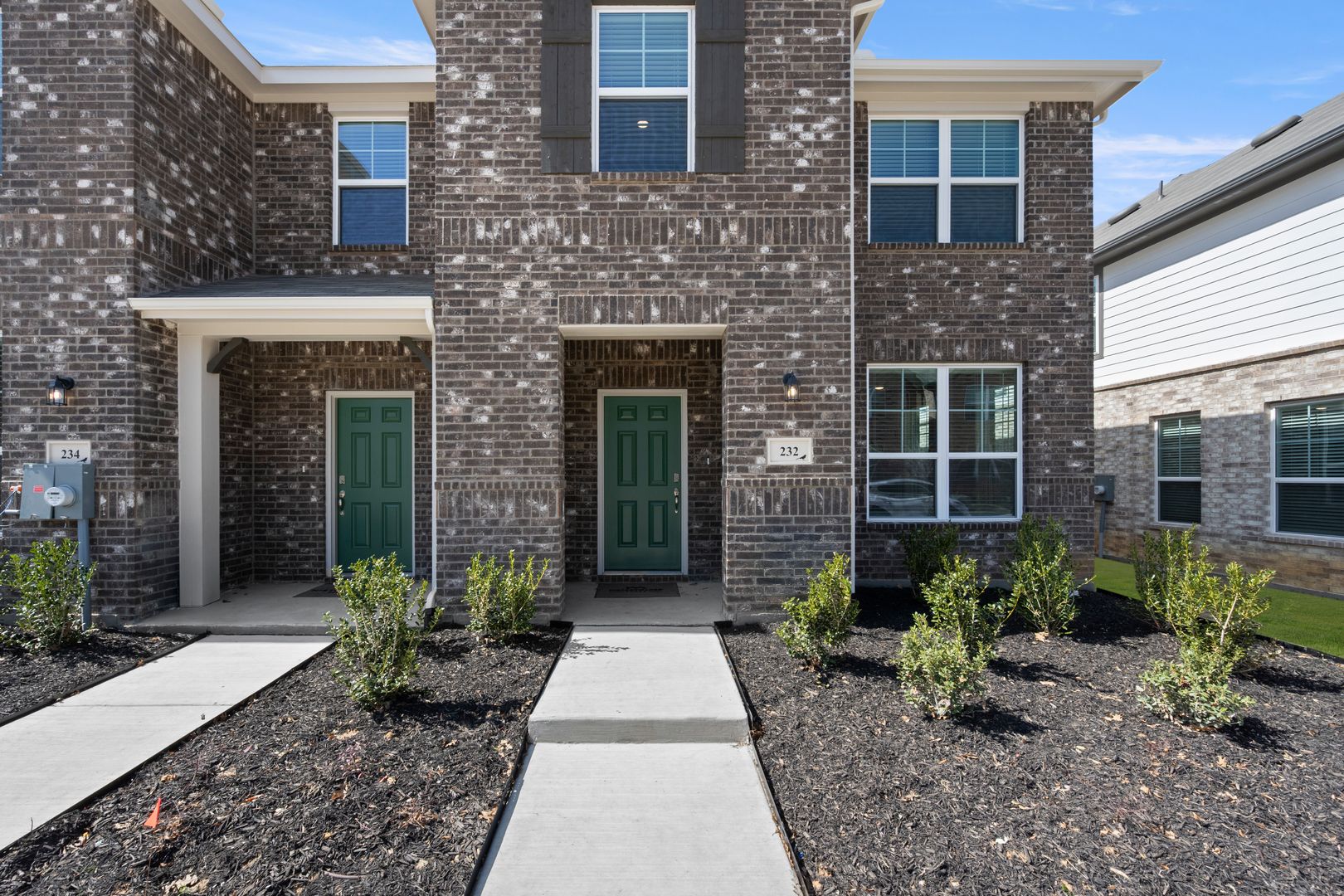 Houston 5B5 - Mockingbird Estates Townhomes: Fort Worth, Texas - HistoryMaker Homes   