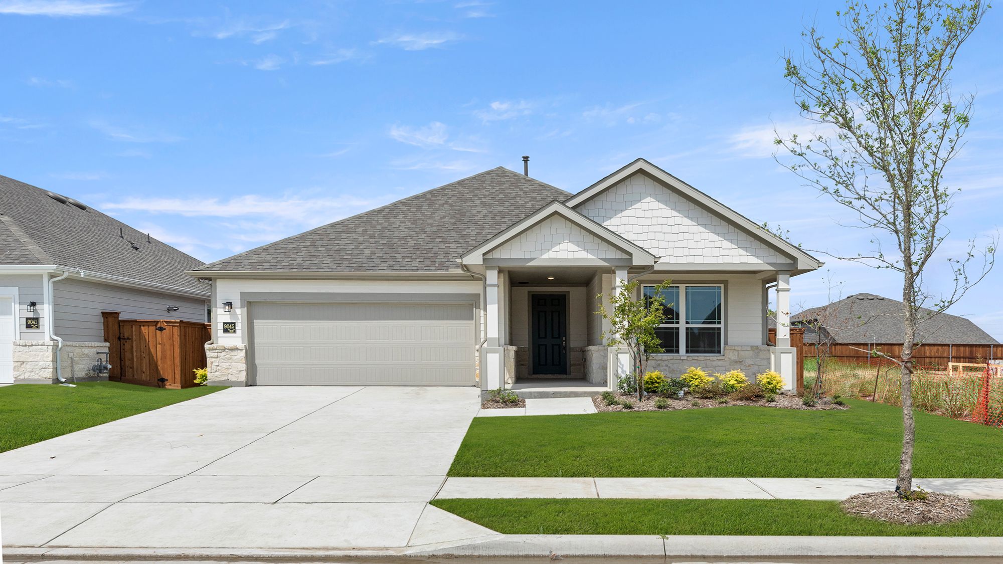 Waterscape por HistoryMaker Homes en Dallas Texas