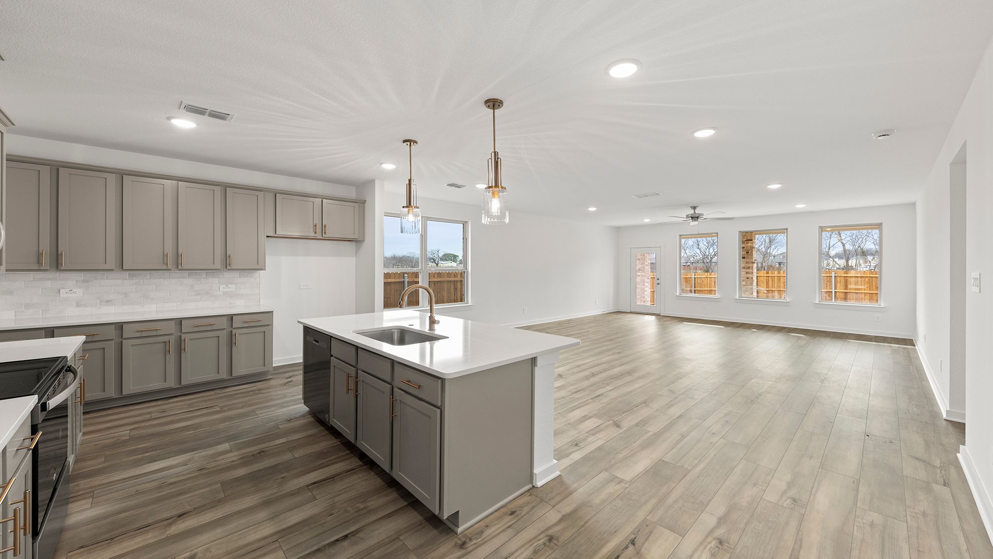 Olive Kitchen 3