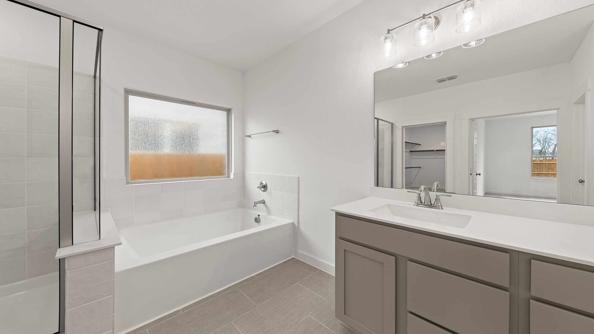 Olive Primary Bath 4