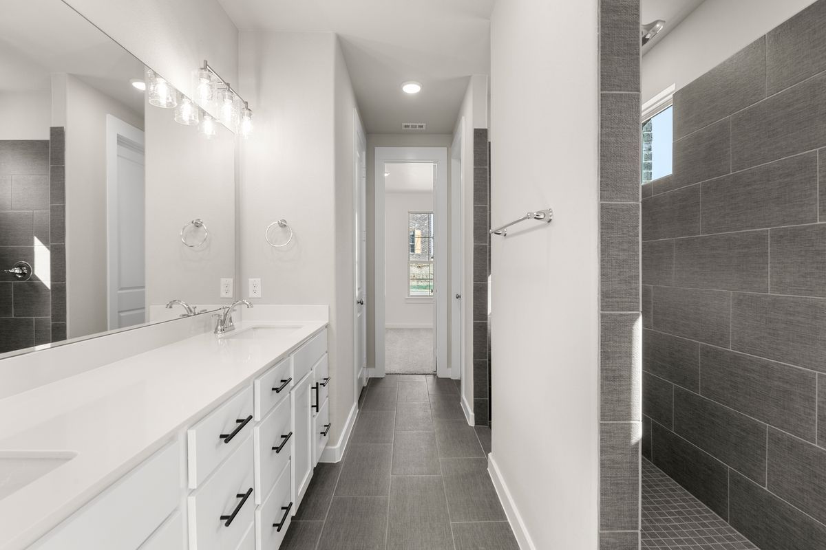 Hemingway Representative Photo 12