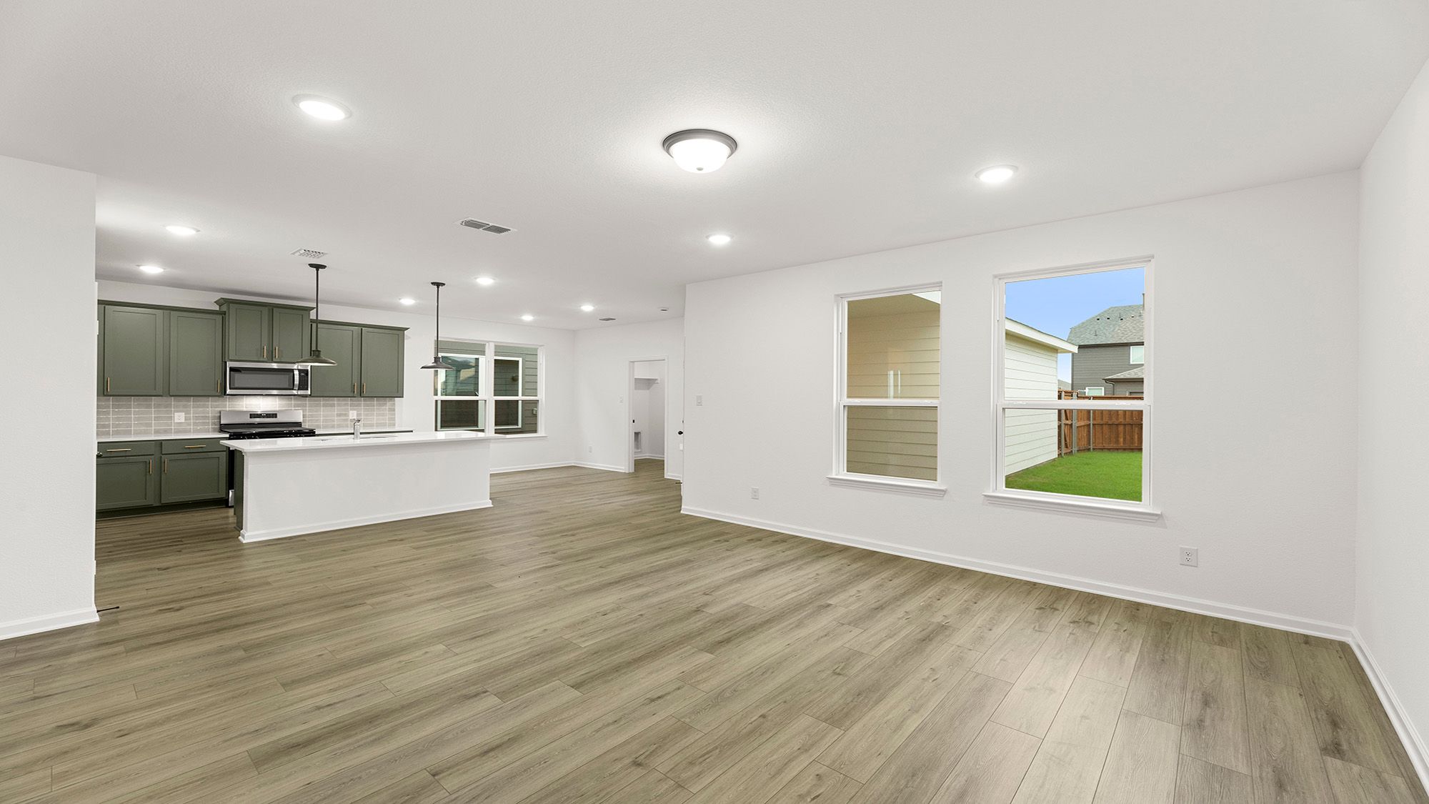 Wright Floorplan Representative Photography - Family