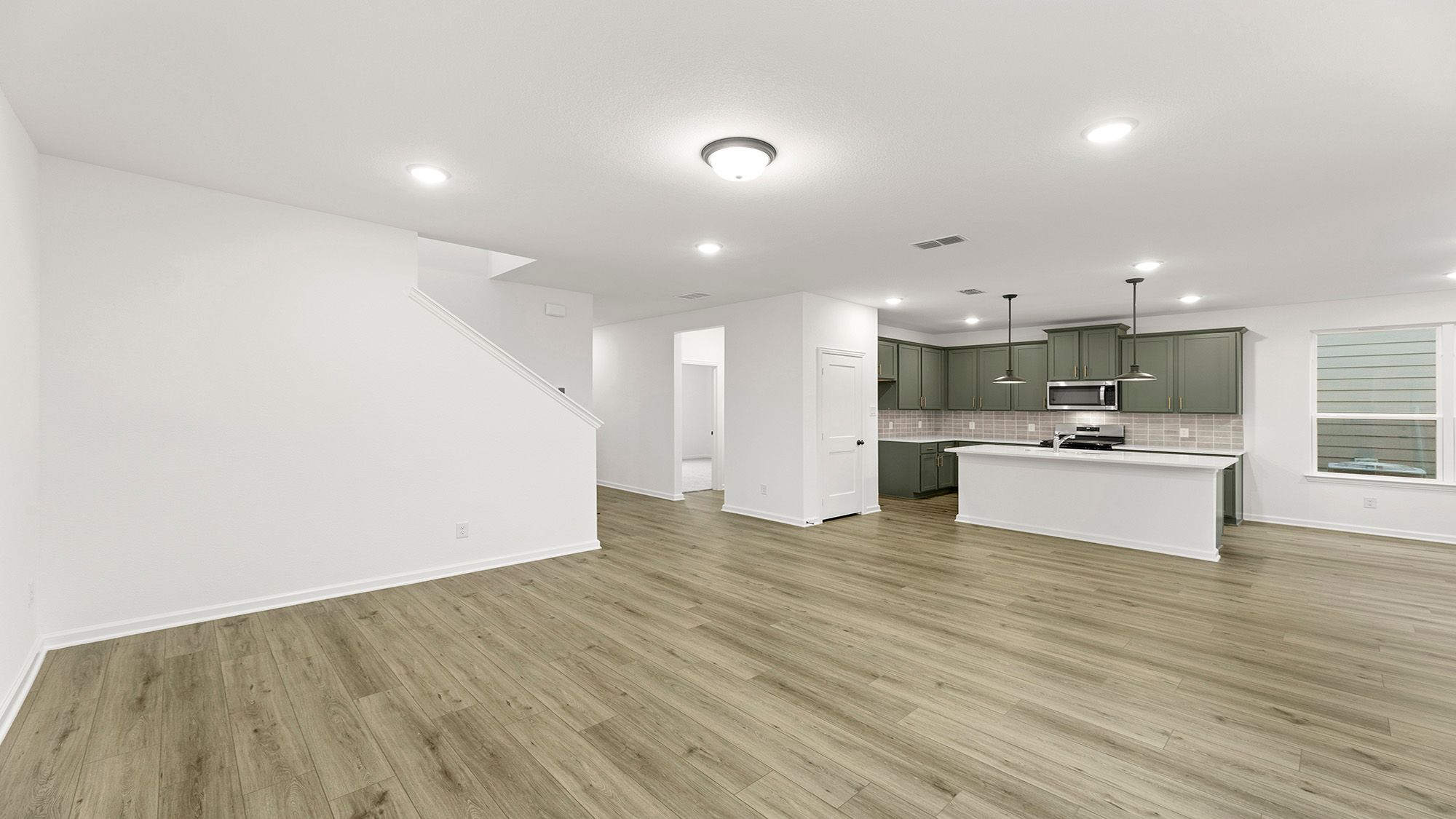 Wright Floorplan Representative Photography - Family
