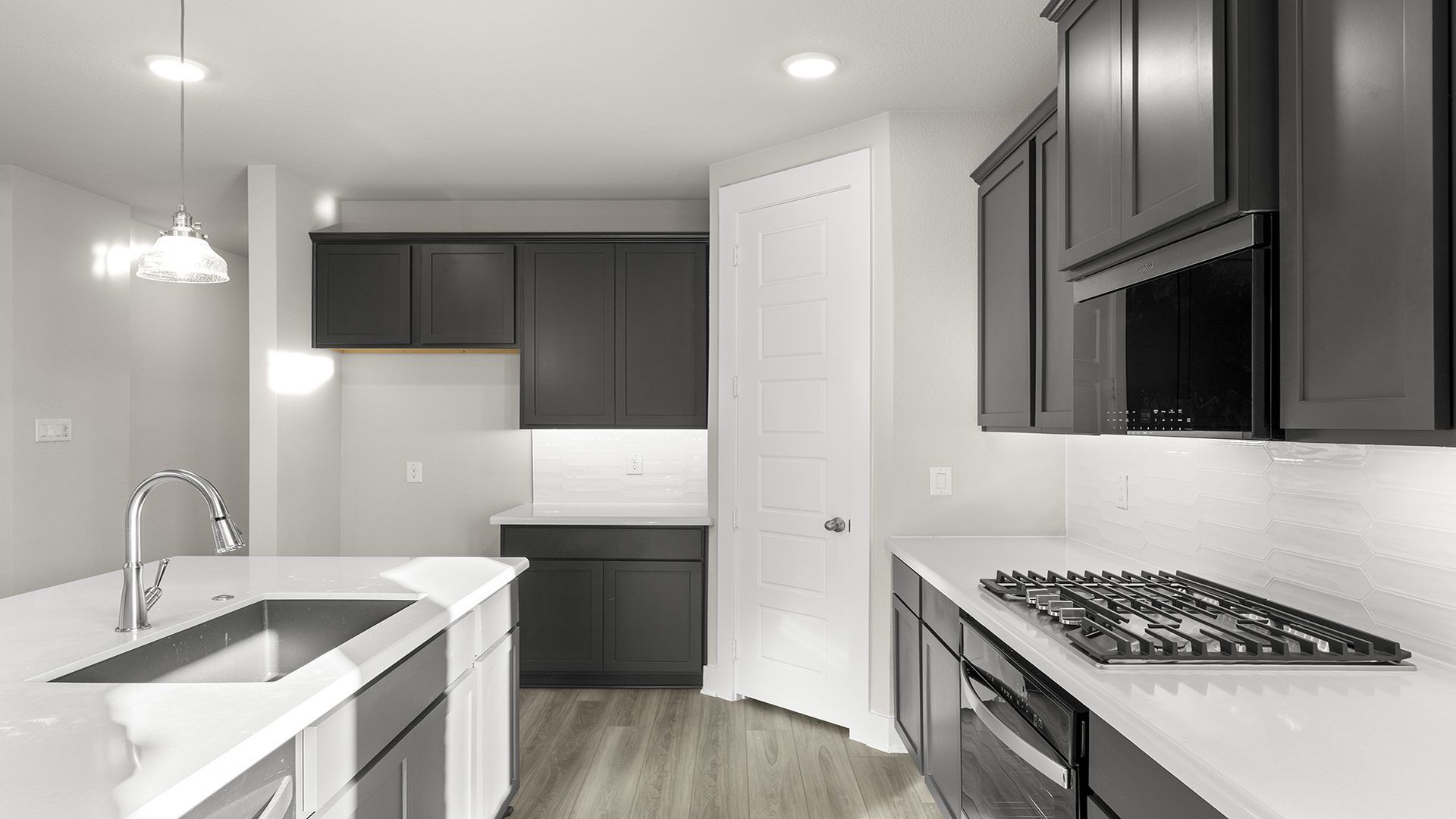 14_15. 1421 Tipperary - Kitchen (3)