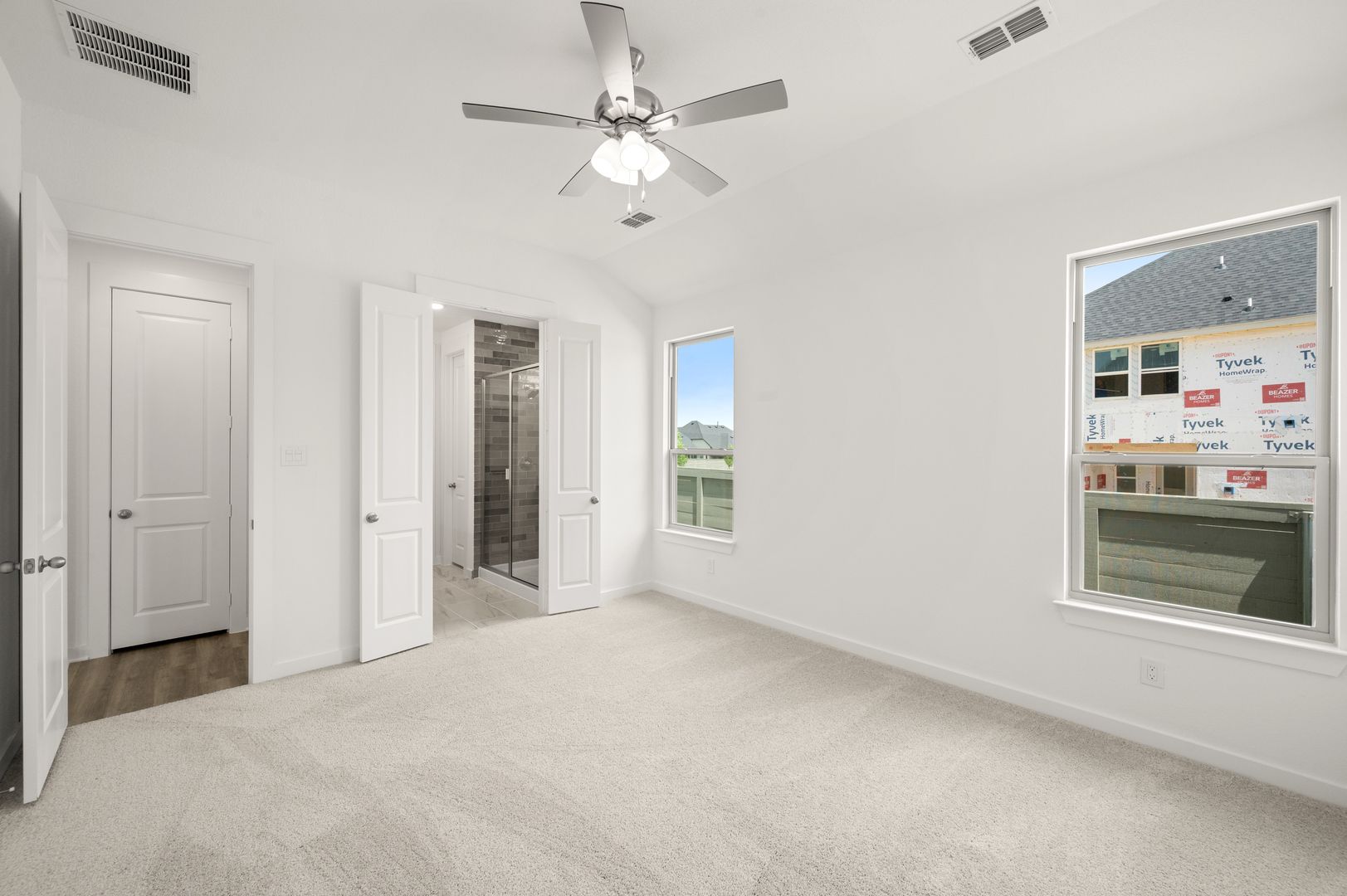 20_8708 Treeline- Primary SUite-1