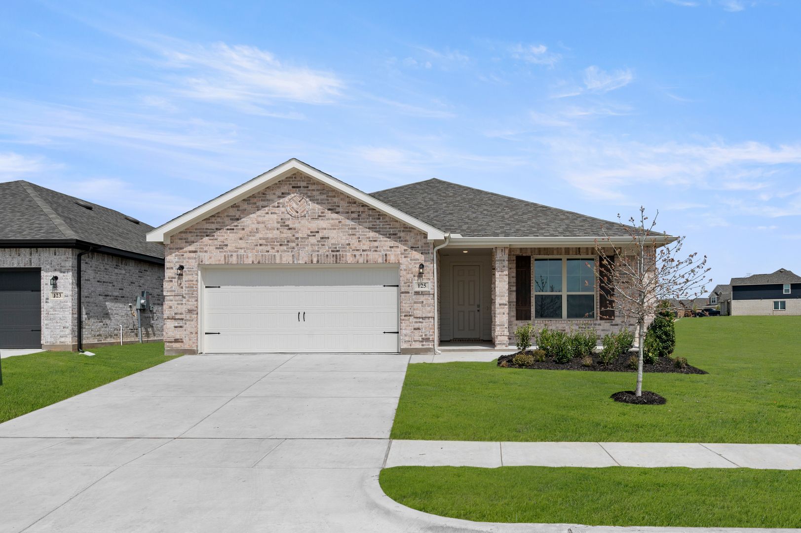Redwood II - Burgess Meadows: Cleburne, Texas - HistoryMaker Homes   