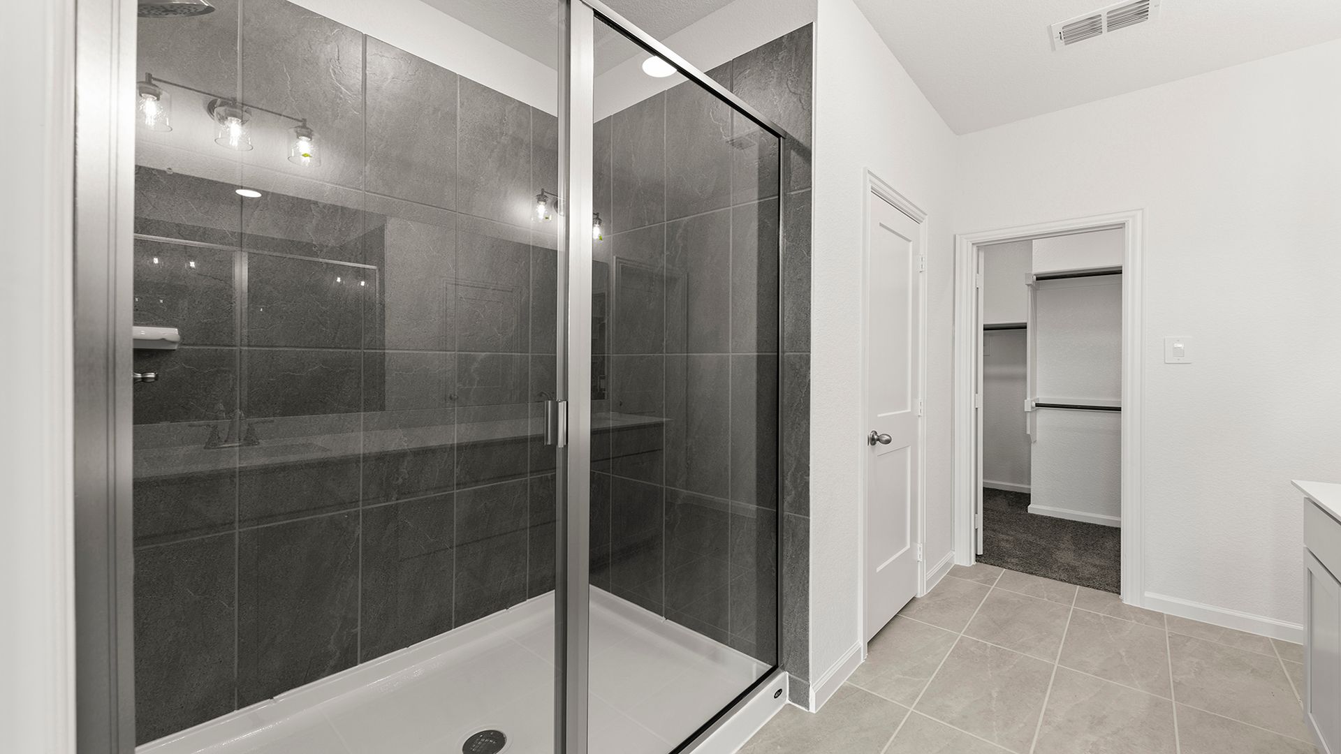 23_24. 1705 Meadow Crest - Bath (3)