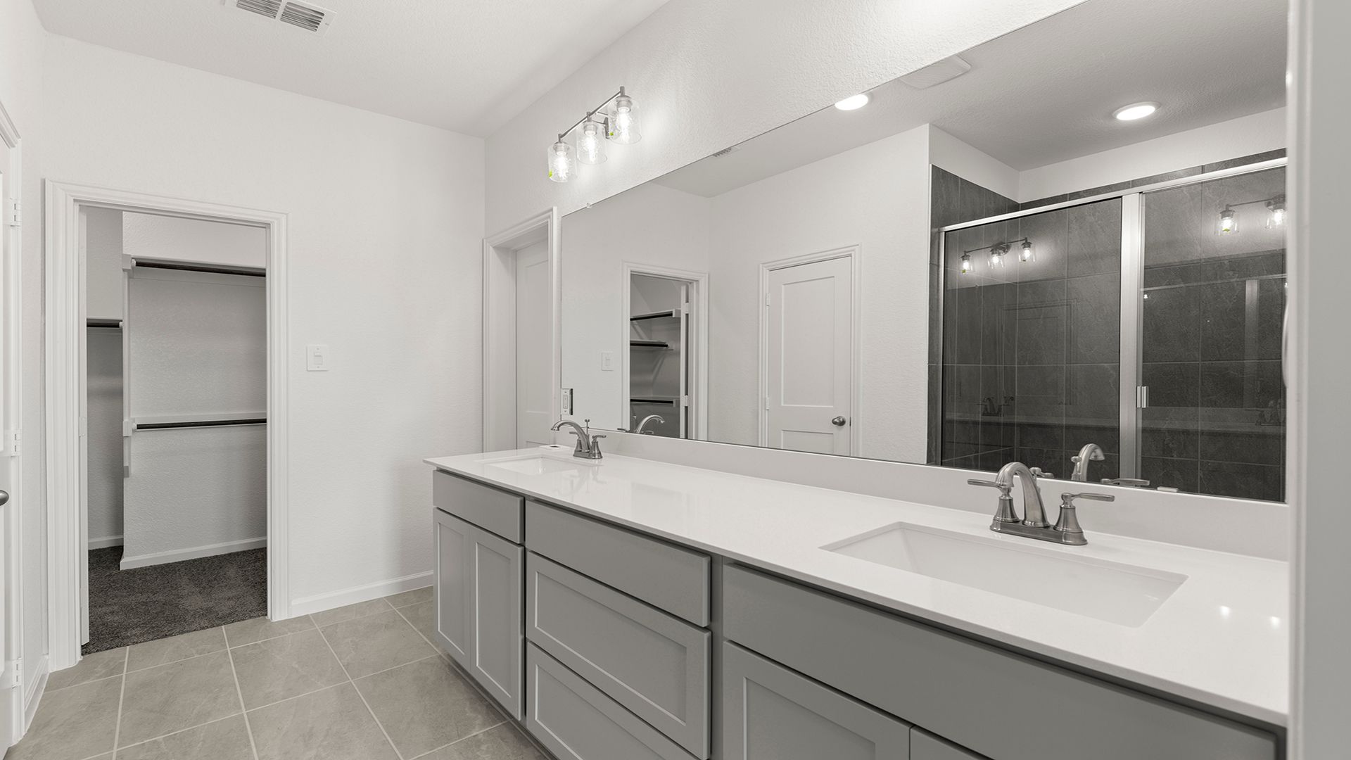 22_23. 1705 Meadow Crest - Bath (2)