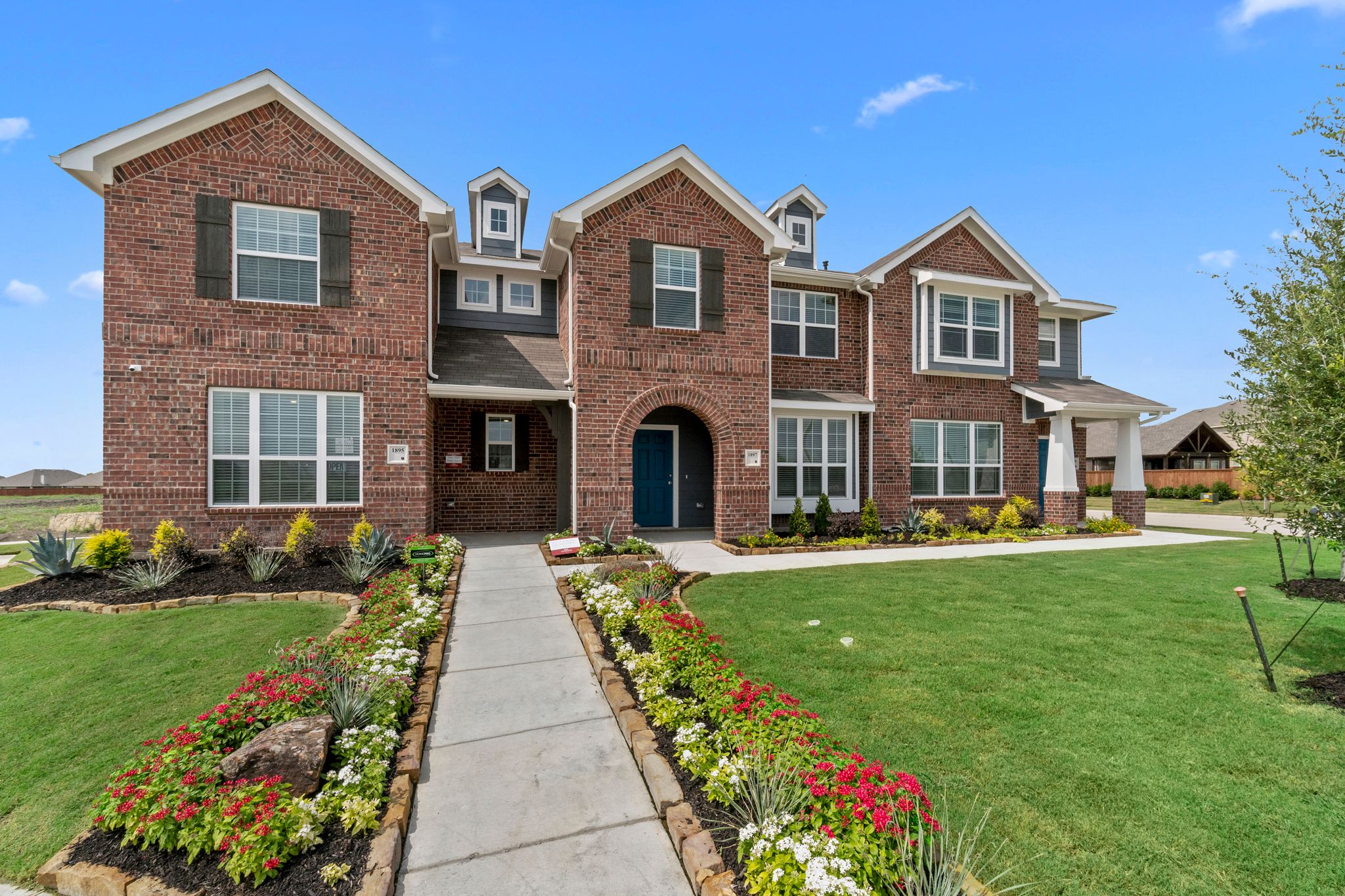 Heartland Townhomes - Heartland, TX