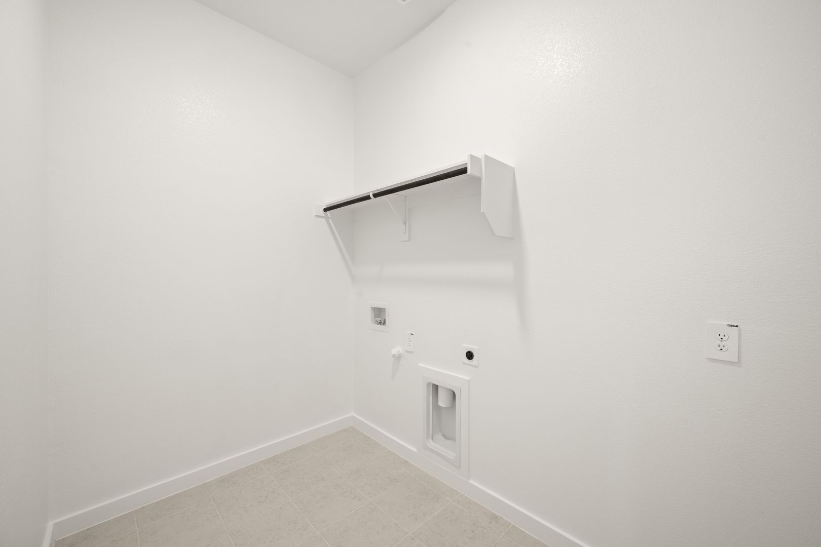 8_1321 Rothland- Utility-1