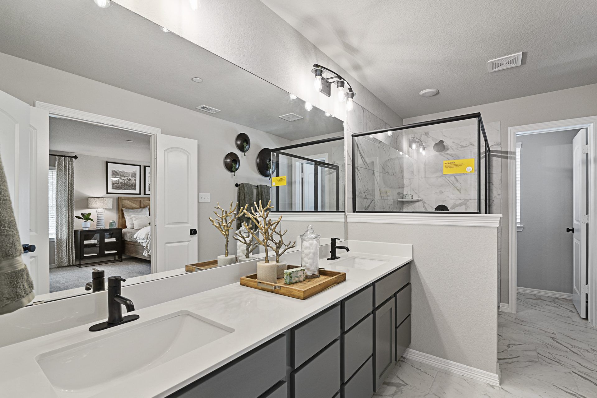 Bathrooms Image