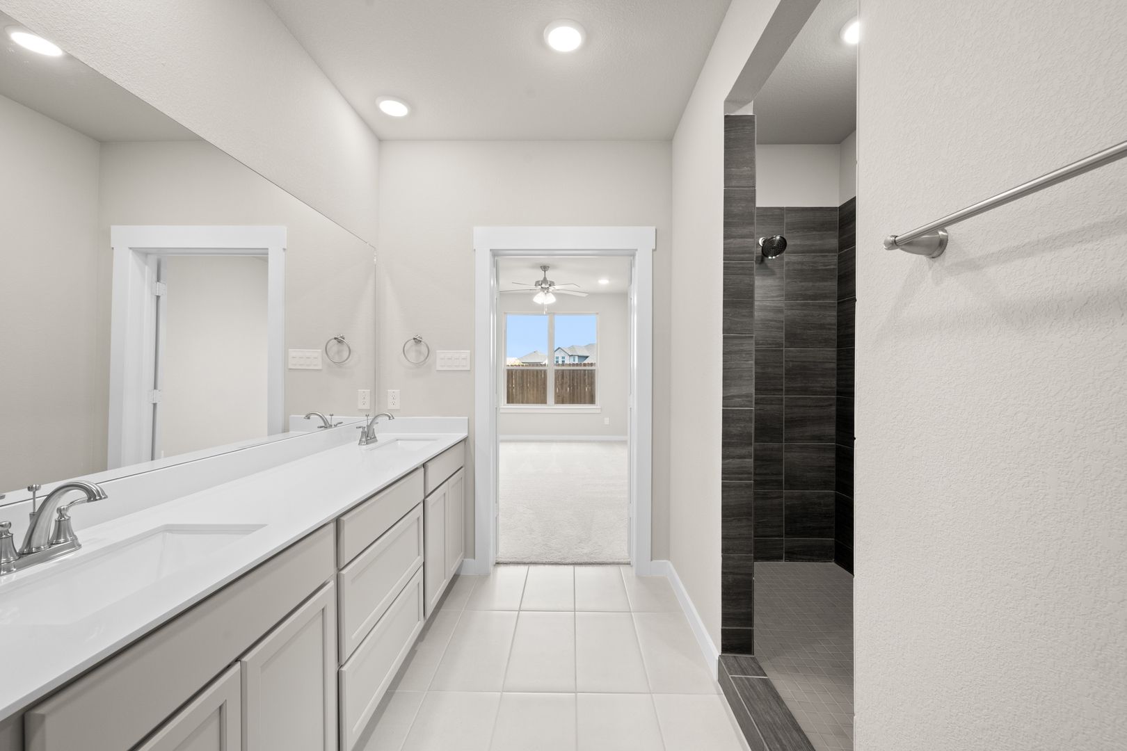 26_6928 Deadwood- Primary Suite-7