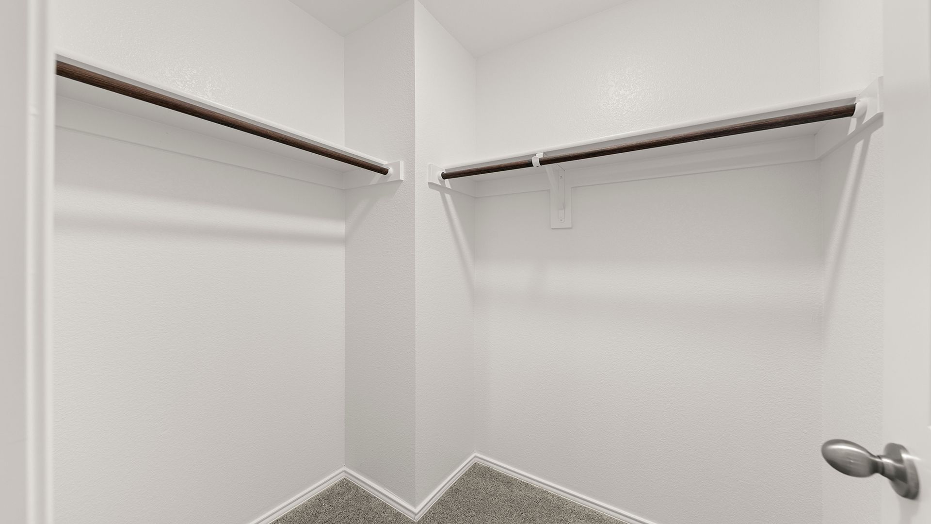 23_24. 1894 Indigo - Closet