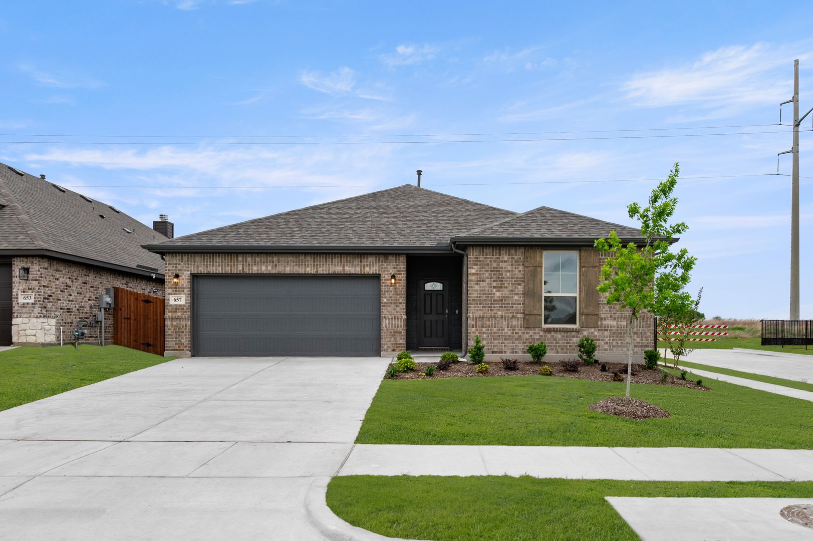 0_657 Godley Ranch- Front-1